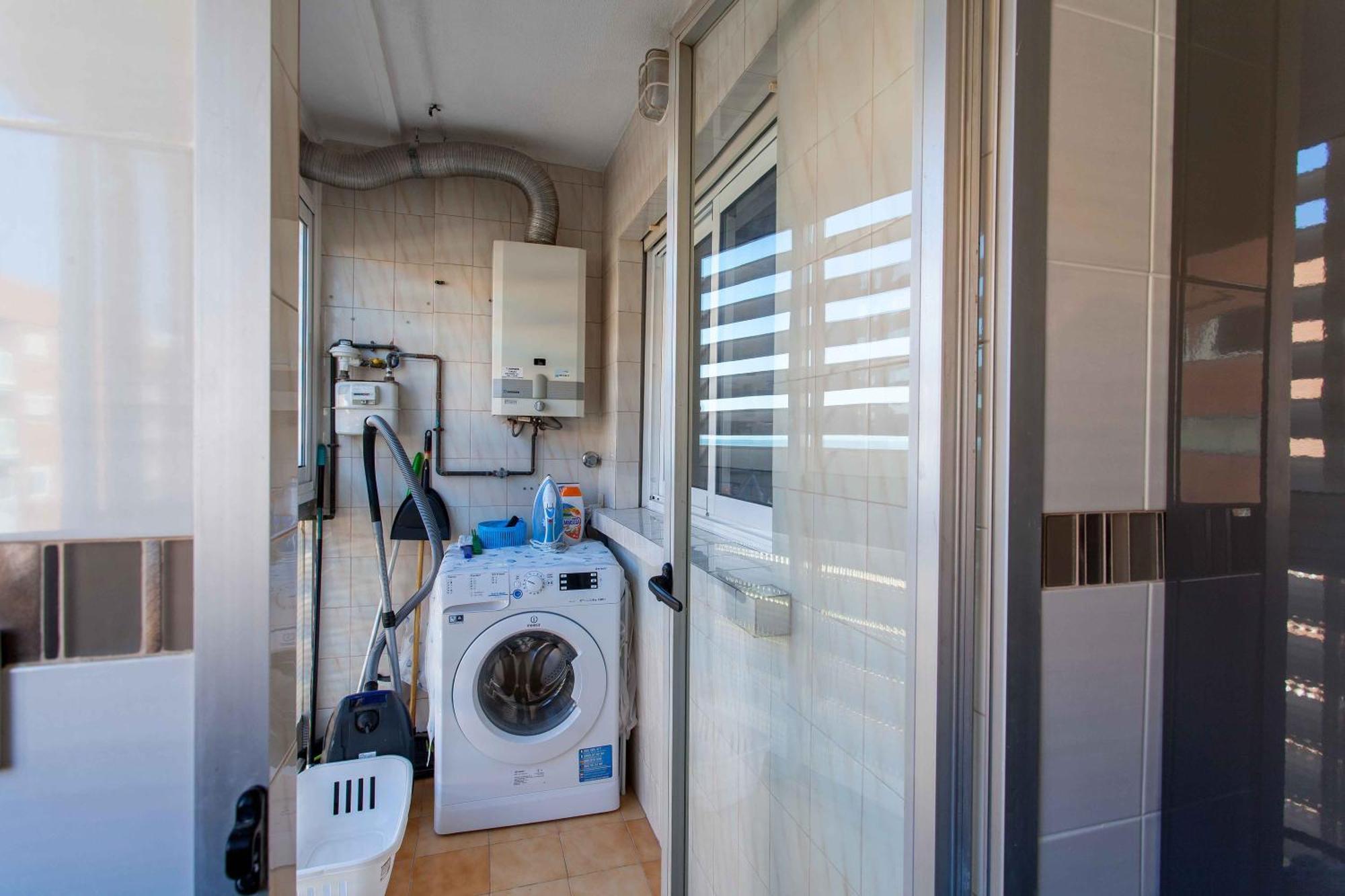 Apartment Malvarrosa Beach Cavite バレンシア エクステリア 写真